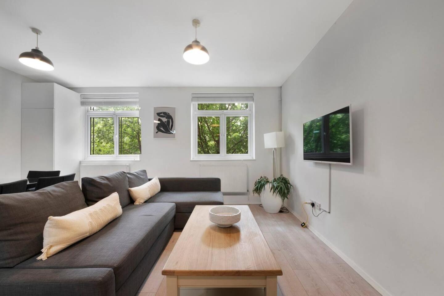2 Bed Apartment- Finsbury Park Station B Londres Exterior foto